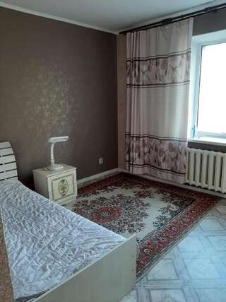Апартаменты 3 комнатная на Джандосова Алматы Апартаменты с 1 спальней-16